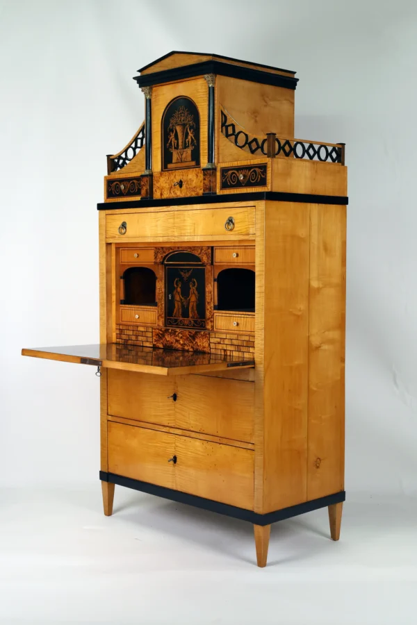 Fine Biedermeier Maple Secretaire, North Germany (Braunschweig), circa 1815