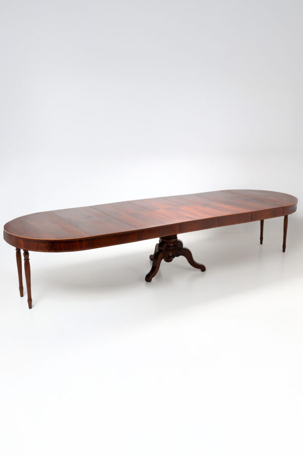 Magnificent Biedermeier Extending Dining Table, 1830 Germany.