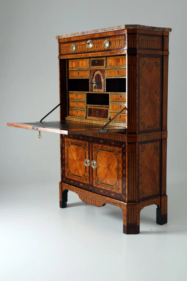 Louis XVI Secrétaire à Abattant, France, circa 1780